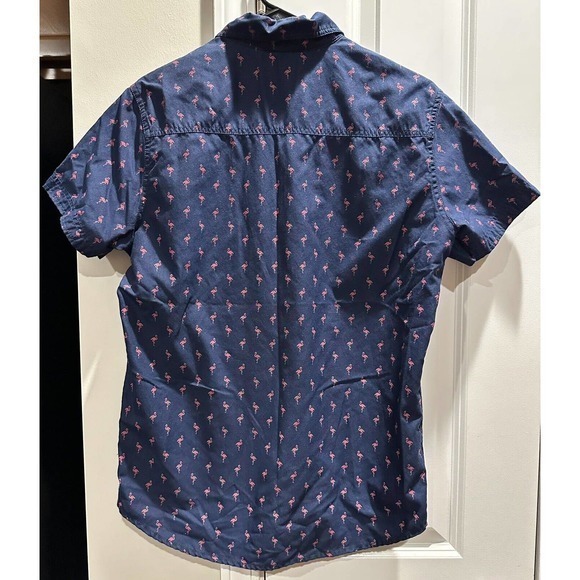 Free Planet NYC‎ to Malibu mens small ss buttom up/Flamingo - Picture 3 of 5